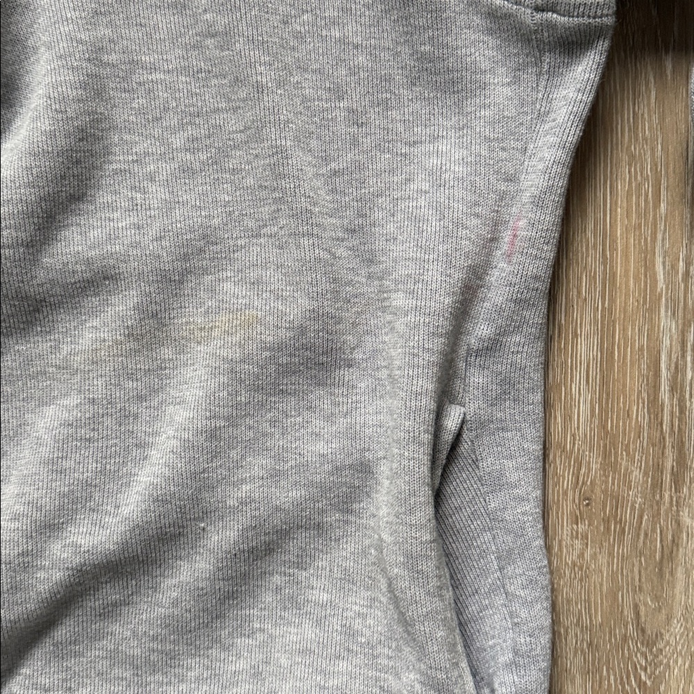 Lacoste Men's Light Gray Quarter Zip-Up Pullover Sweater - Size 6 (“large”) - Picture 5 of 6